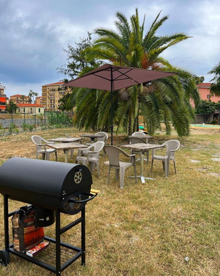 Il Gattino Di Porto - Apt 6 - Monolocale Terrazzo Piscina Imperia Extérieur photo