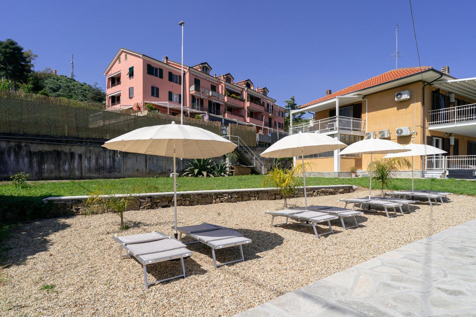 Il Gattino Di Porto - Apt 6 - Monolocale Terrazzo Piscina Imperia Extérieur photo